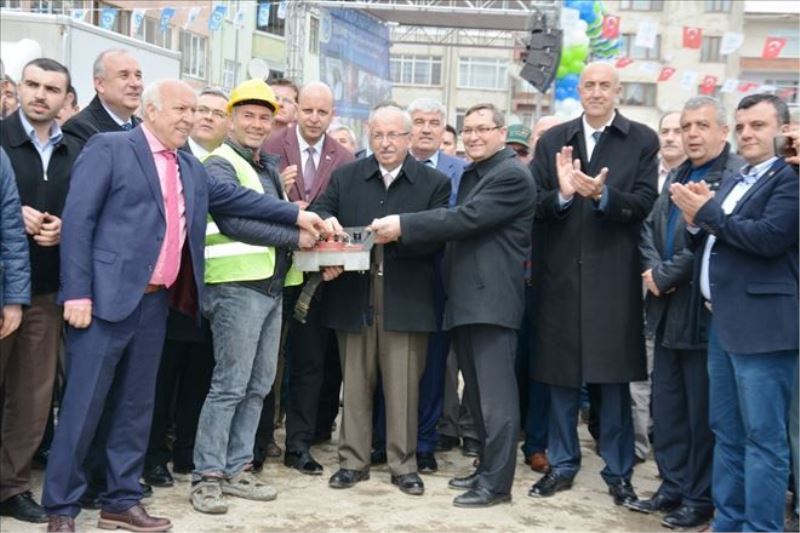 Büyükşehir Belediyesi Temel Atma Törenlerine Devam Ediyor