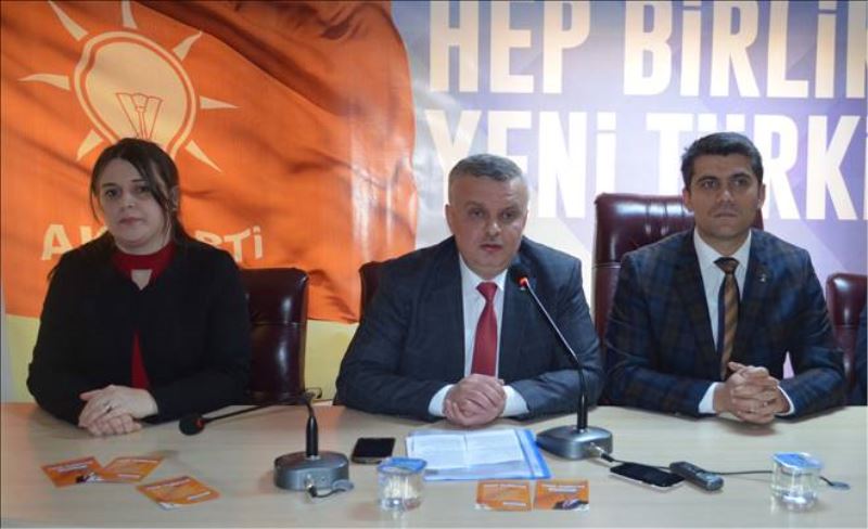 KANAR TEZAHÜRATLARLA AÇIKLADI