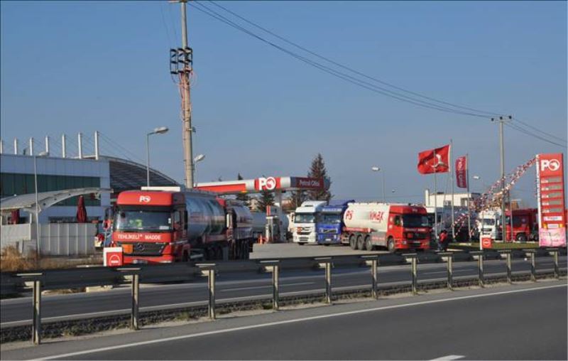 KAÇAK TIR PARKI TEHLİKE SAÇIYOR