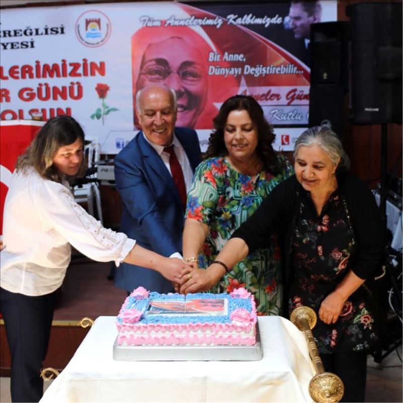 Marmaraereğlisi´nde Anneler Günü coşkusu