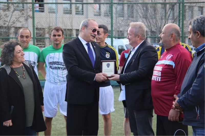 EMNİYET MÜDÜRÜMÜZDEN PLAKETİMİZİ ALDIK