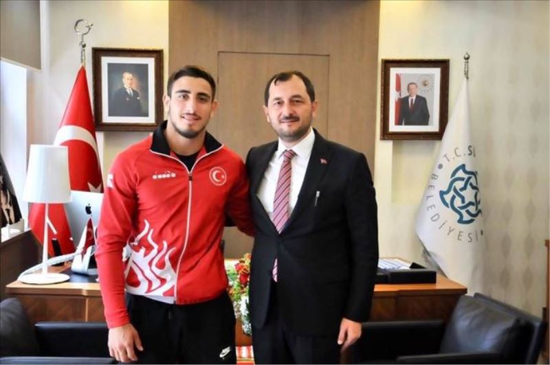 Avrupa 3´üncüsü Muhammet, Macaristan yolcusu 