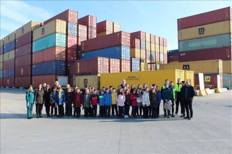 Asyaport´u gezip gümrük işlemlerini incelediler