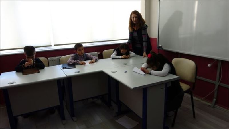 Cumhurbaşkanı Erdoğan ile görüşen görme engelli öğrenciler o anları anlattı