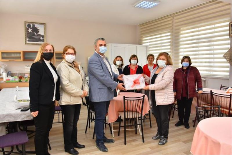 BELEDİYE BAŞKANI ULAŞ YURDAKUL´DAN TÜRK KADINLAR BİRLİĞİ MALKARA ŞUBESİNE ZİYARET 