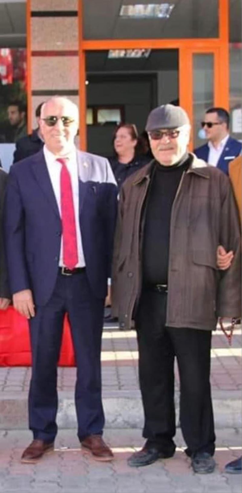 İBRAHİM UYAN AĞABEYİNİ KAYBETTİ!..