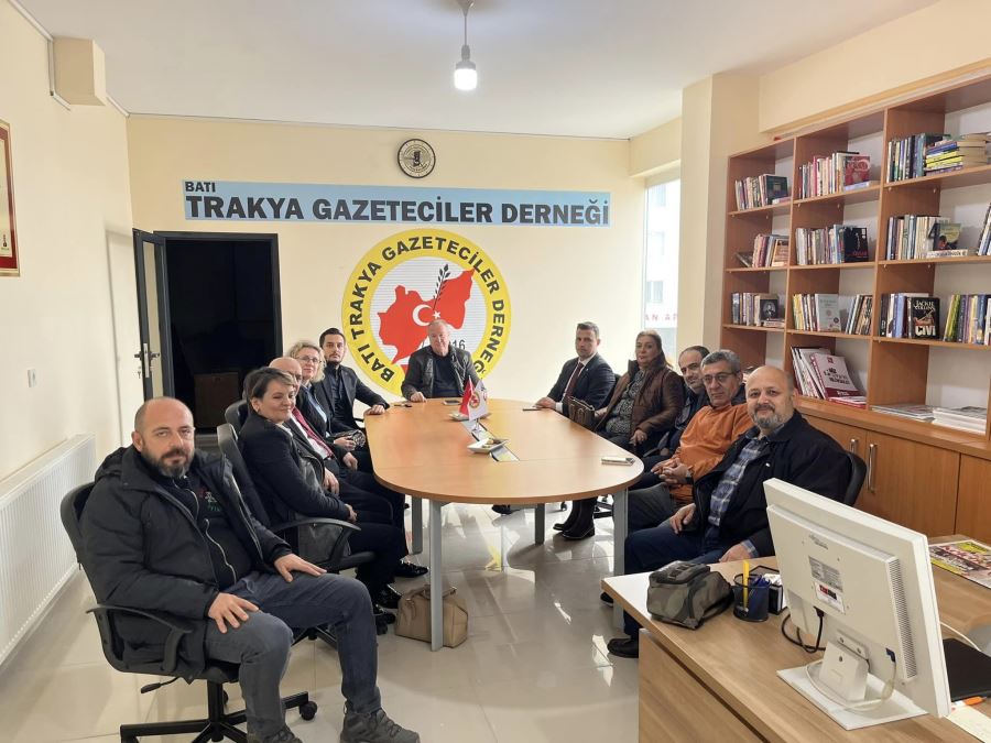 MHP’Lİ ÜRETÜRK VE EKİBİ DERNEĞİMİZİ ZİYARET ETTİ 