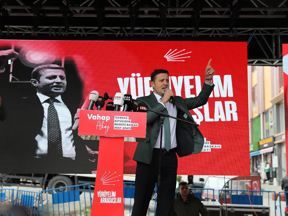 VAHAP AKAY’IN ADAYLIK AÇIKLAMASI TEKİRDAĞ’I SALLADI